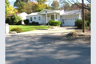 539 New Market Dr, Hempfield Township, PA 15601 - Photo 2