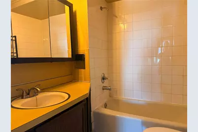 213 Franklin Ave, Ellwood City, PA 16117 - Photo 20