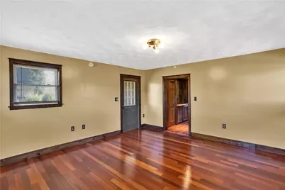 418 4th St, West Leechburg, PA 15656 - Photo 10