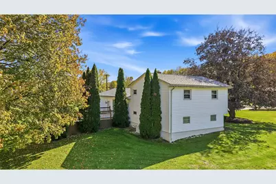 850 Wheatland Rd, Shenango Township, PA 16159 - Photo 6