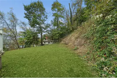 1101 Clinton Ave, North Versailles, PA 15137 - Photo 34