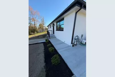 105 Belmont Ave, Meadowlands, PA 15317 - Photo 4