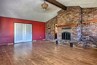 702 Center St, Versailles Boro, PA 15132 - Photo 10