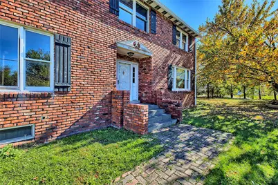 702 Center St, Versailles Boro, PA 15132 - Photo 4