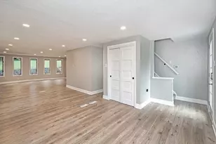 66 School St, Green Tree, PA 15220 - Photo 4
