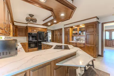 109 Old Hickory Ln, Pine Township, PA 16127 - Photo 16