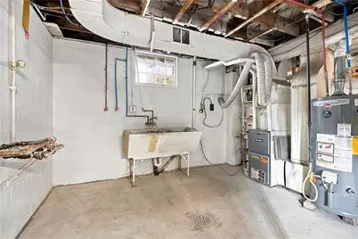 265 Berry St, Baden, PA 15005 - Photo 22