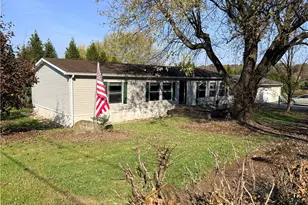112 Horrell Ln, Derry Township, PA 15717 - Photo 1