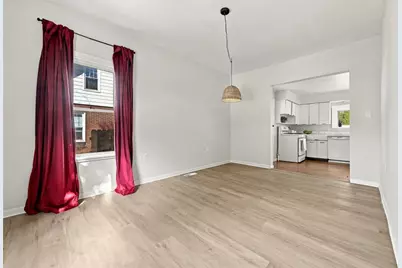 304 S High St, Zelienople, PA 16063 - Photo 8