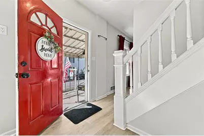 304 S High St, Zelienople, PA 16063 - Photo 2
