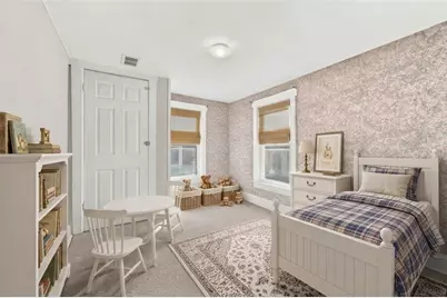 304 S High St, Zelienople, PA 16063 - Photo 36
