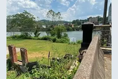 8 Bridge Boulevard, Brownsville, PA 15417 - Photo 12