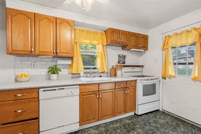 313 Foster Road, North Versailles, PA 15137 - Photo 10