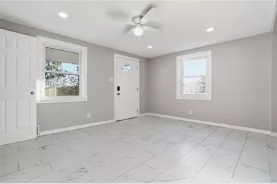 1359 New York Ave, Port Vue, PA 15133 - Photo 6