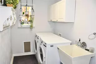 866 Old State Rte 66, Salem Township, PA 15601 - Photo 20