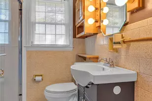 1774 Woodside Dr, Economy, PA 15003 - Photo 14