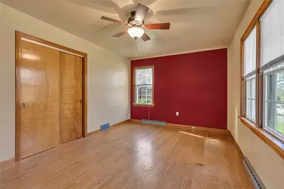 1774 Woodside Dr, Economy, PA 15003 - Photo 18
