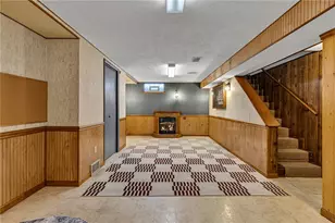1774 Woodside Dr, Economy, PA 15003 - Photo 24