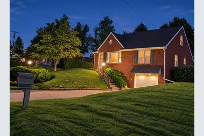 1774 Woodside Dr, Economy, PA 15003 - Photo 2