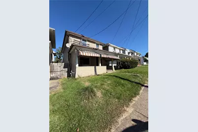 131 Sherman Ave, Vandergrift, PA 15690 - Photo 2