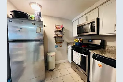 300 Linden Ave #3A, Pittsburgh, PA 15215 - Photo 6