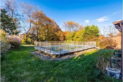 207 Manor Court, Bethel Park, PA 15241 - Photo 38