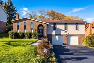 207 Manor Ct, Bethel Park, PA 15241 - Photo 1