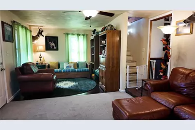 1243 Franklin Rd, Jackson Center Boro, PA 16133 - Photo 8