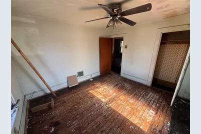 506 Hancock Ave, Vandergrift, PA 15690 - Photo 30