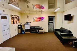 323 Stanton Ave, Pittsburgh, PA 15209 - Photo 10