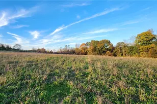 33 Orchard Dr, Sewickley Township, PA 15637 - Photo 1