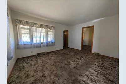205 Linden Avenue, Monessen, PA 15062 - Photo 4