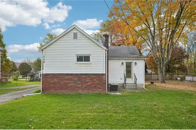 734 Harmony Fisher Ave, Franklin Township, PA 16117 - Photo 2