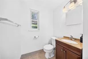 44 Meadowbrook Ave, Greensburg, PA 15601 - Photo 16
