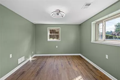 100 Woody Crest Dr, Pittsburgh, PA 15234 - Photo 4