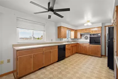 121 Paul St, Canton Township, PA 15301 - Photo 6