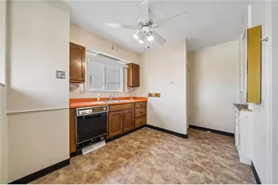 914 Broadway Ave, East McKeesport, PA 15035 - Photo 12