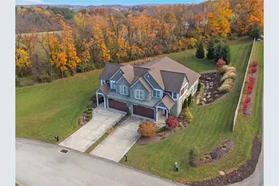 100 Meadow Ct, Irwin, PA 15642 - Photo 2