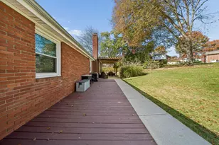 115 Van Ave, Hempfield Township, PA 15601 - Photo 24