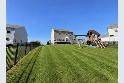 122 Kruger Cir, Forward Township, PA 16033 - Photo 2