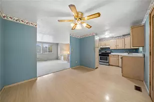 111 Tippecanoe Dr, Hempfield Township, PA 15601 - Photo 6