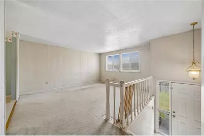 111 Tippecanoe Drive, Hempfield Township, PA 15601 - Photo 2