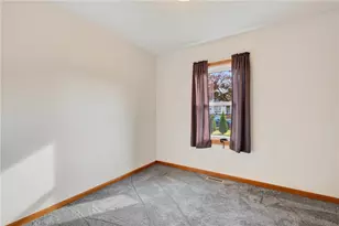 522 Fairfield Dr, Hempfield Township, PA 15601 - Photo 16