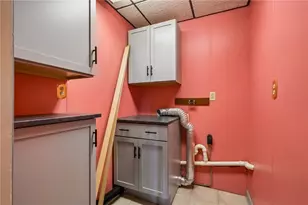 1265 Brinkerton Rd, Hempfield Township, PA 15601 - Photo 14