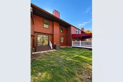 124 Old English Rd, Ross Twp, PA 15237 - Photo 22