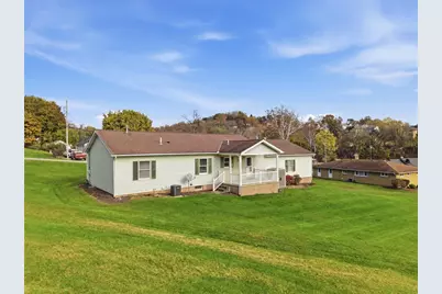 107 Orchard Dr, Manor, PA 15636 - Photo 8
