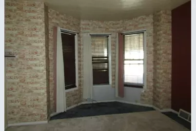 192 Wall Ave, Wall Boro, PA 15148 - Photo 8