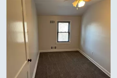 4022 Donna Ave, West Mifflin, PA 15122 - Photo 10