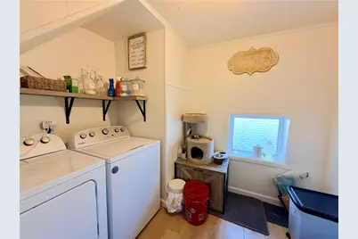 102 Cherry Alley, Carmichaels-Cumberland, PA 15320 - Photo 18
