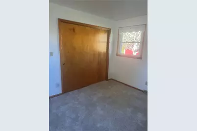 704 Stauffer Ave, Scottdale, PA 15683 - Photo 12